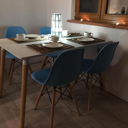 Dom Majówka i Apartamenty Bartoszówka i Michałówka Karwienskie Bloto Drugie Exterior foto